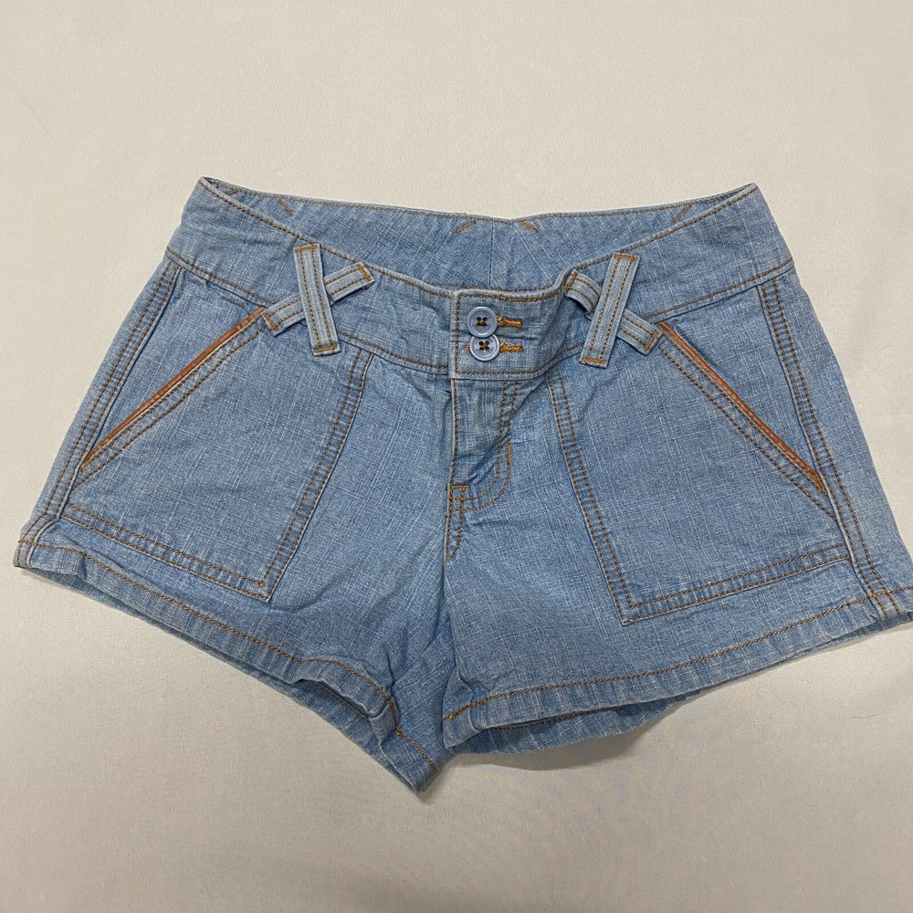 Hollister Blue Chambray Denim Shorts Leather Trim Low Rise Women Size 1